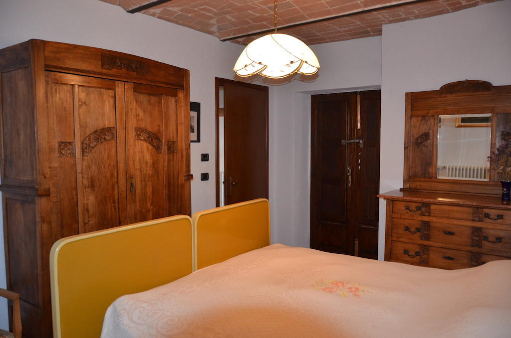 La Corte Di Gerardo Tonco